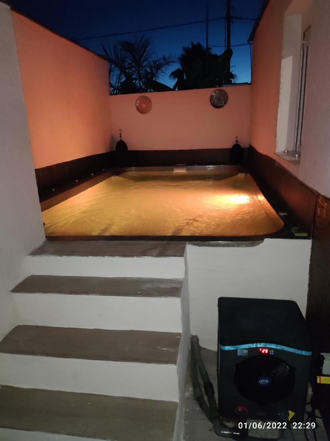 Villa Egipto Con Jacuzzi Y Piscina Climatizada Chiclana de la Frontera Ngoại thất bức ảnh